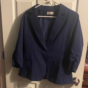 Navy Tailored Women's Blazer — Single-Button Professional Jacket
